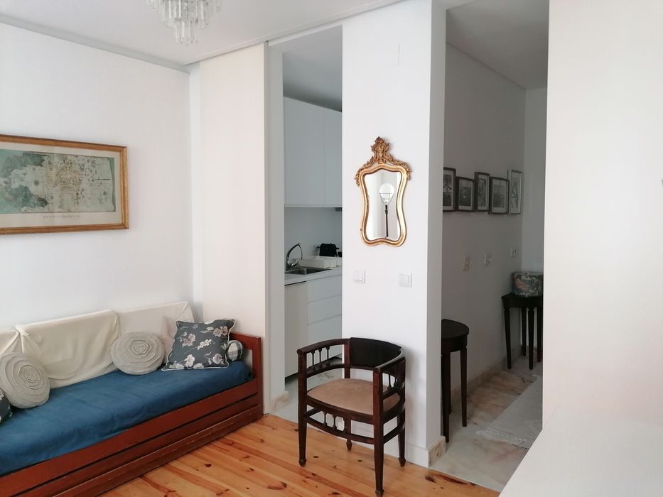 Apartamento T1, em Santos o Velho - Lisboa