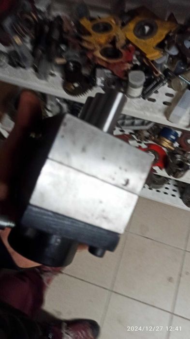 głowica do wiercenia gomad 3 x 32 mm z mocowaniem pod maszyne