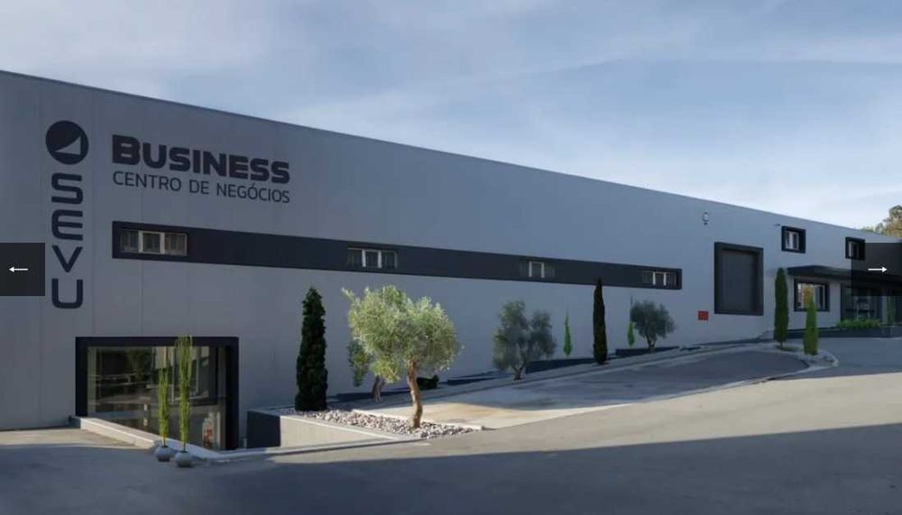 Pavilhão 3.200 m² + Jardim