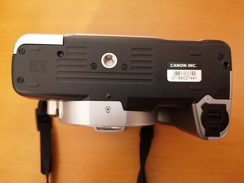 Máquina fotográfica analógica Canon EOS 300V (usada)