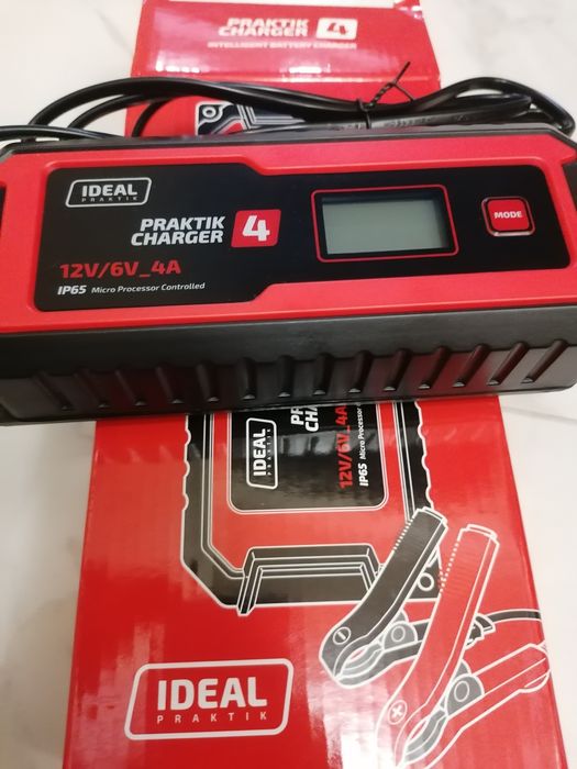 Импульсное зарядное устройство CHARGER 4 LCD