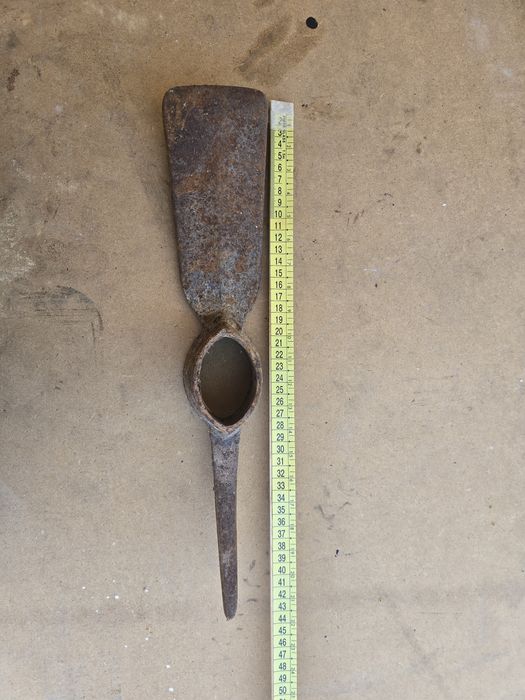 Cabeça de Picareta / Enxadão  em Ferro