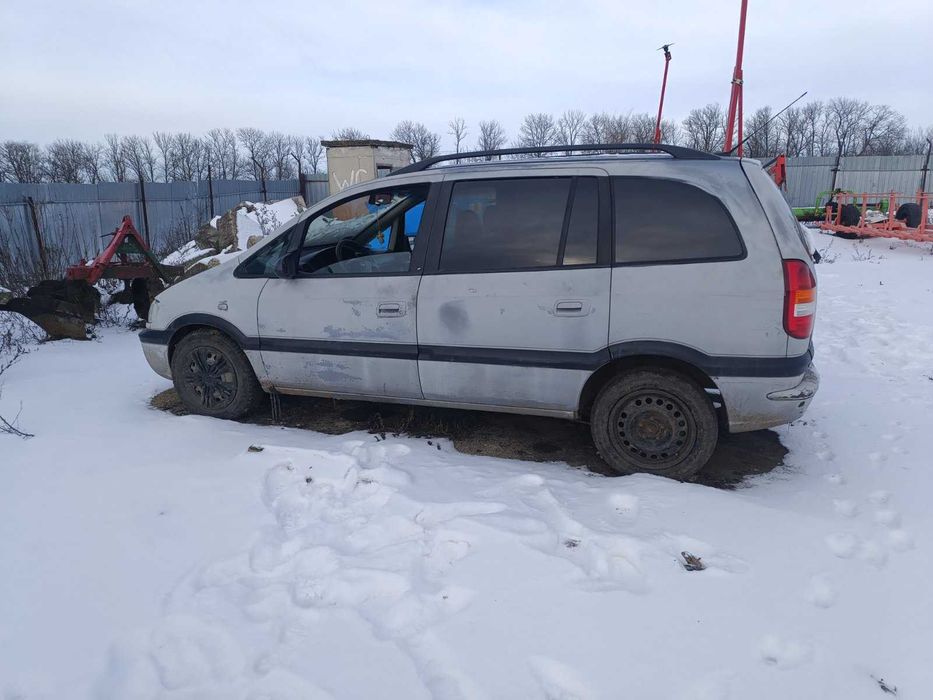 Opel Zafira 2004 года