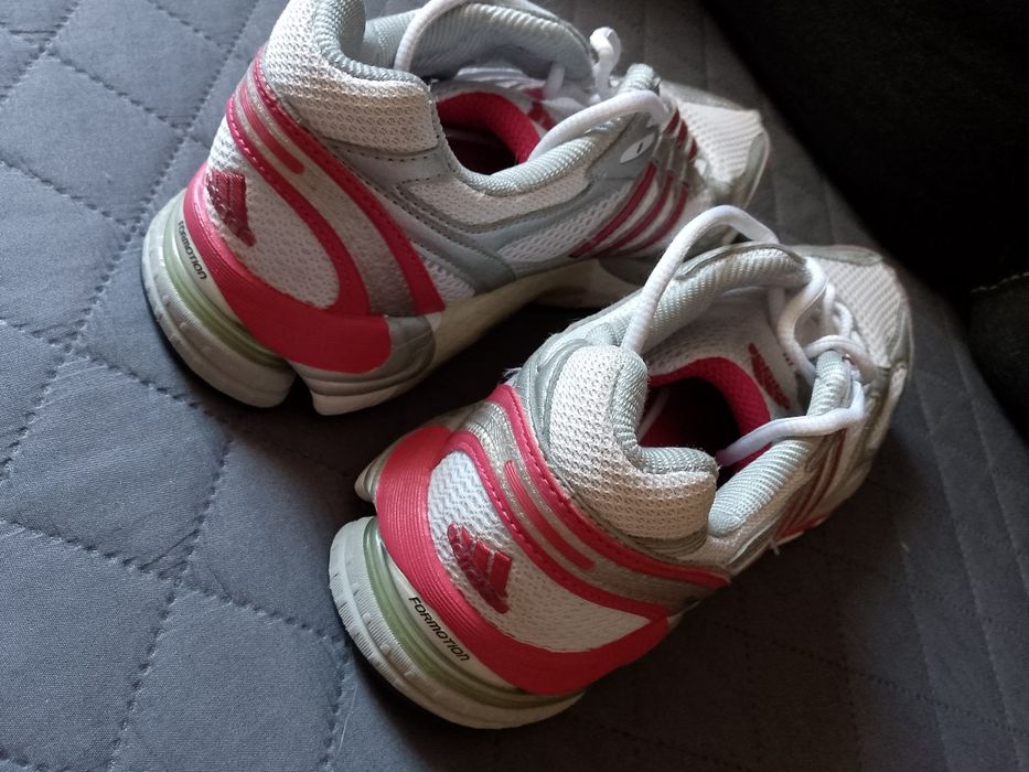 Buty Adidas 43/27,5 cm