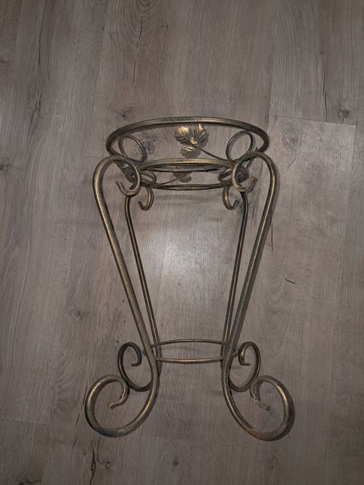 Підставка під квіти