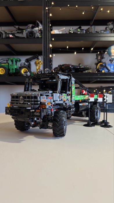 LEGO Technic 42129