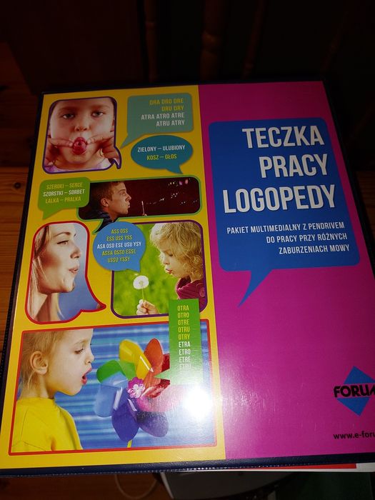 Teczka pracy logopedy i materiały multimediane na pendraivie