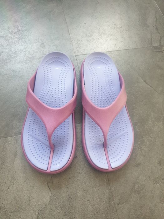 Klapki Crocs sandały japonki rozm. 40 fioletowe niebieskie