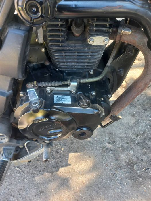 Мотоцикл Lifan 200