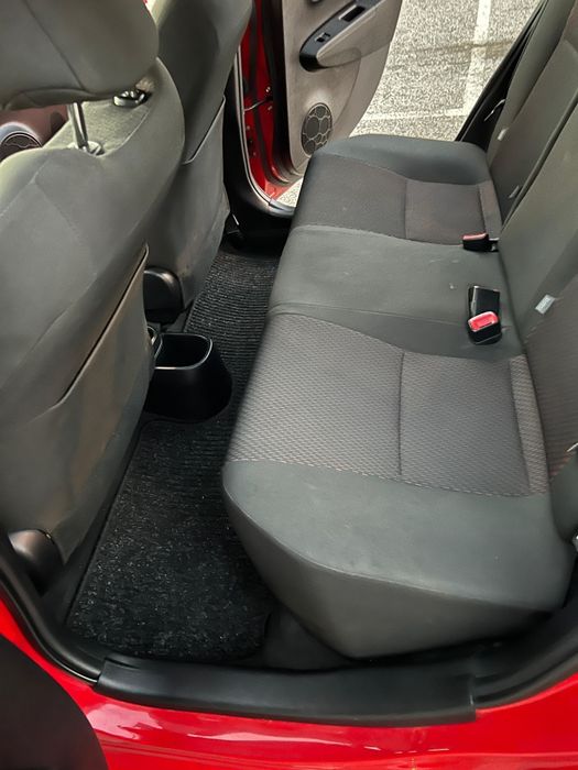 Toyota yaris D4D diesel vermelho Ano 2013/03 Activo