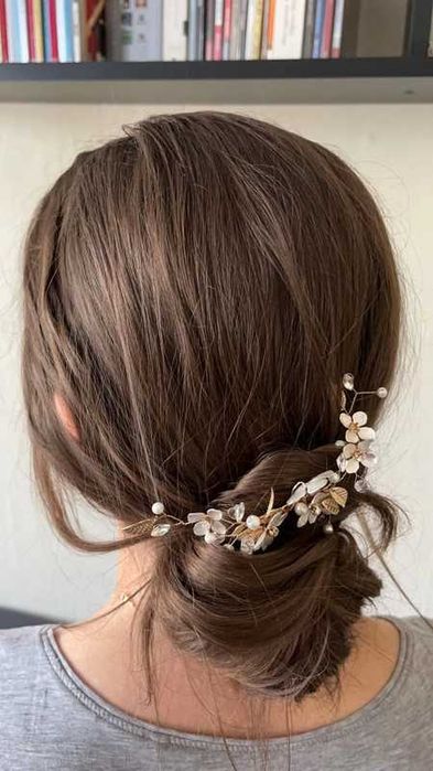 Piękna ozdoba na włosy na ślub stan idealny!