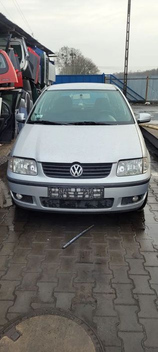 Volkswagen Polo III 2000 na części
