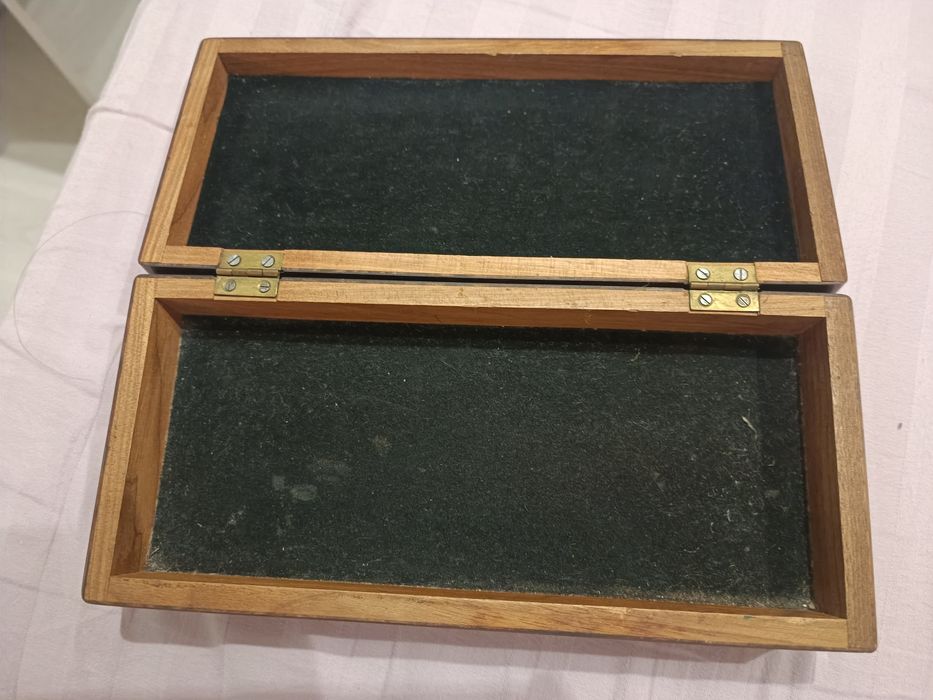 Скринька з капа корельської берези