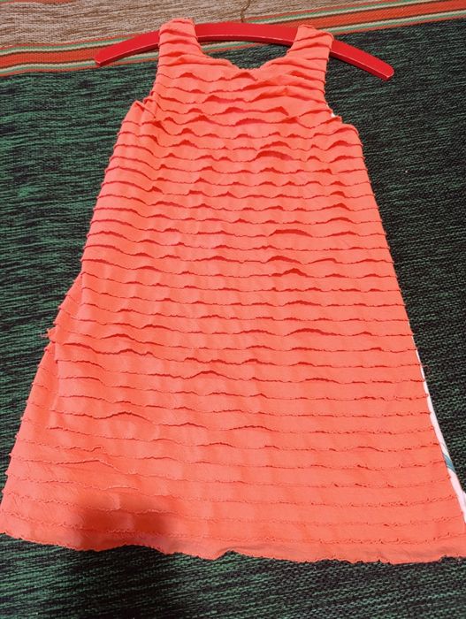 Платье летние ( разного размера)