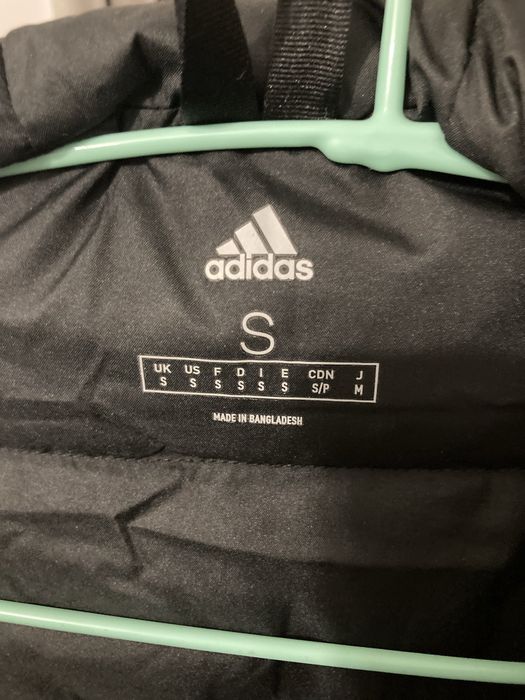 Зимова куртка , парка adidas S-ка