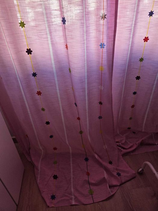 Cortinados de quarto de criança