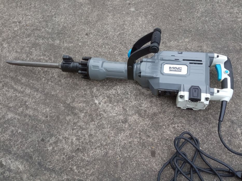 Wynajem młot wyburzeniowy kujący udarowy dłuta Bosch, DeWalt REDIS