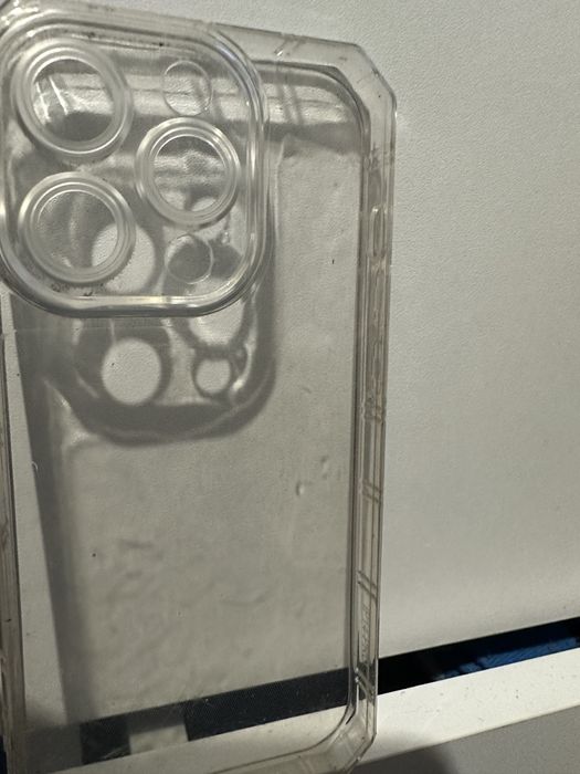 etui iphone 14 pro
