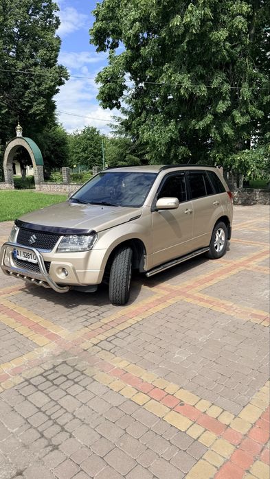Продам Suzuki granb vitara 2.0 2009 сузукі