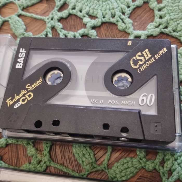 Kasety magnetofonowe, chrom, type II, BASF, Maxell, 4 sztuki komplet