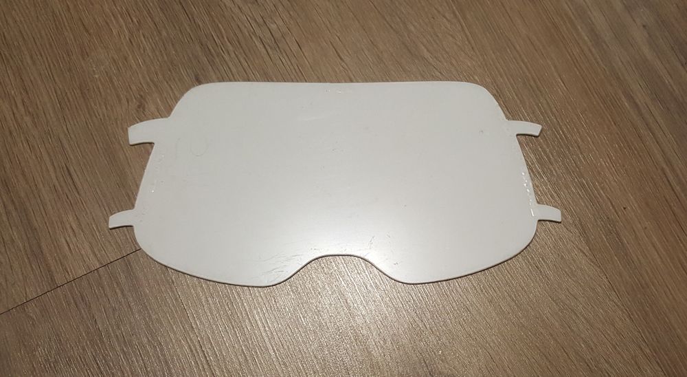 Стекло защитное для сварочной маски