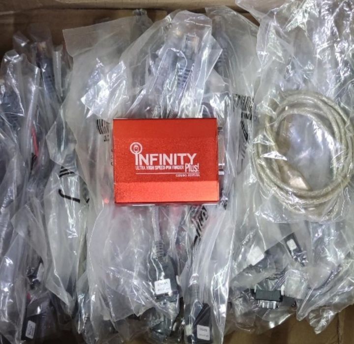 Программатор для телефонов Infinity Box Plus  Combo Edition с кабелями