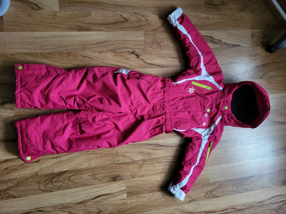 Дуже теплий зимовий комбінезон