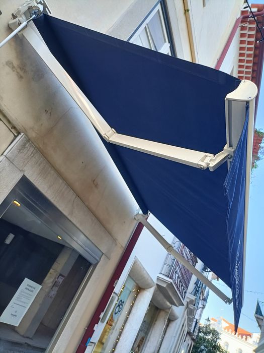 Toldo retrátil 2,30mt