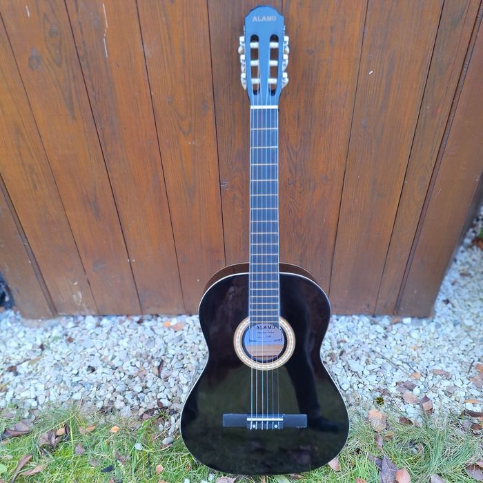 Gitara klasyczna ALAMO  CL-60 , pełnowymiarowa, akcesoria,  OUTLET