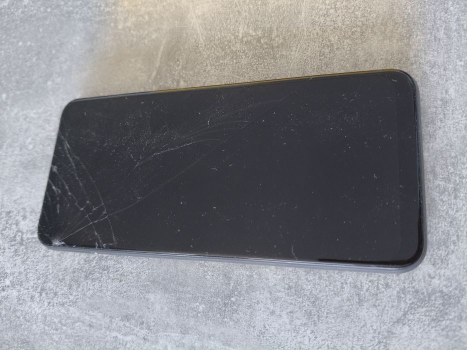 Realme C25Y 4/128 GB – sprawny, pęknięty ekran