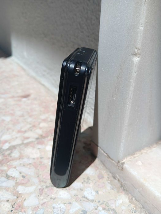 Telemóvel LG KU 990 usado