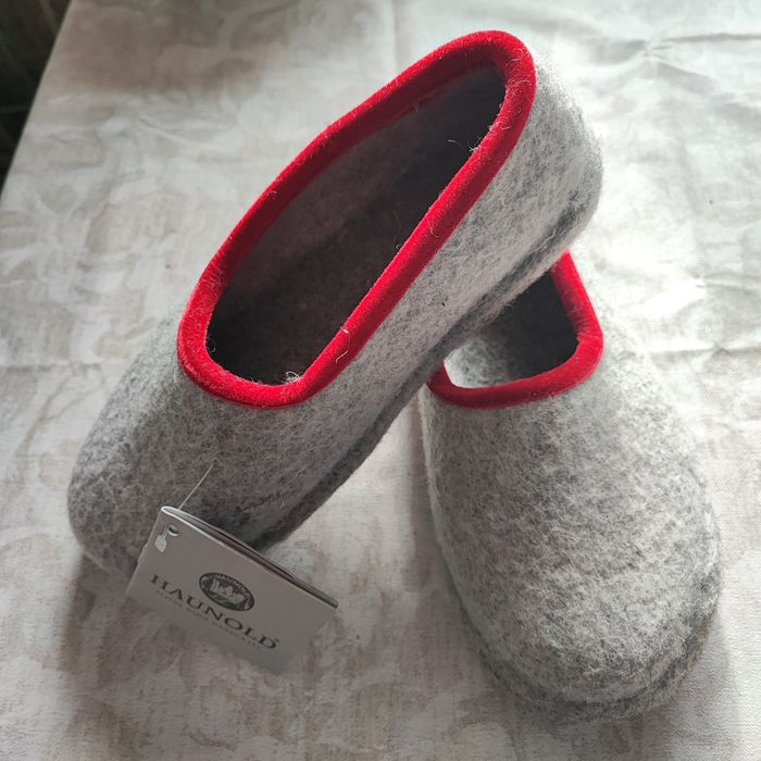 Тапочки домашні вовна Італія 37 розмір.