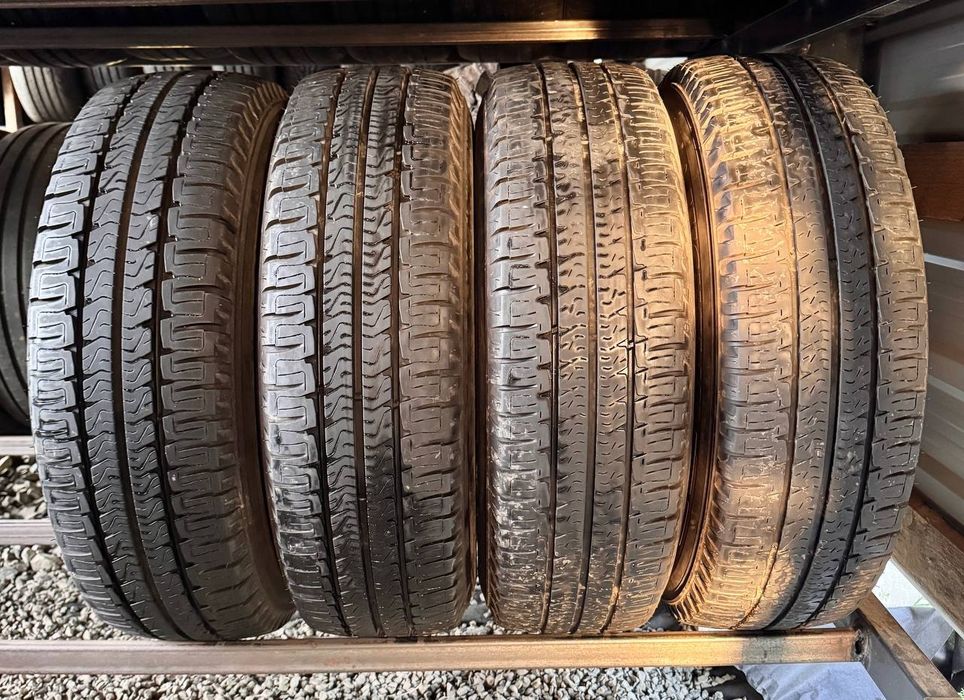 225/75 R16CP (6 130 R16) Michelin Agilis Camping
