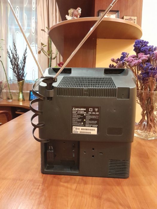 Телевізор MITSUBISHI ламповий (Англія)