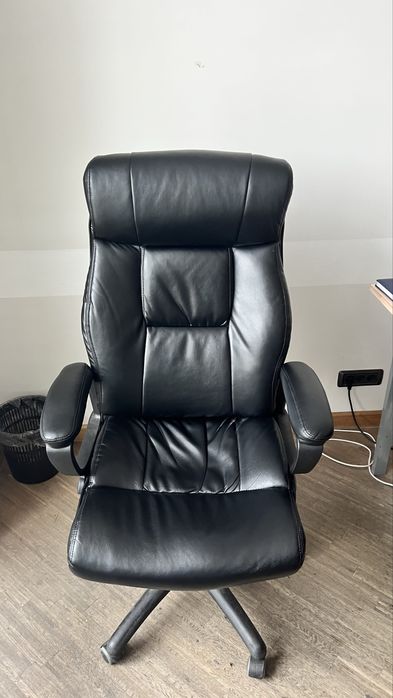 Крісло директора