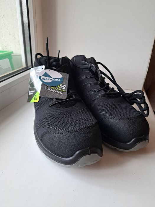 Ботинки защитные,рабочие CXS,размер 40и 41.