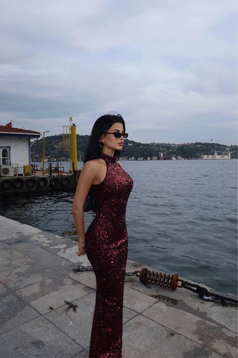 Сукня паєтки довга бордо