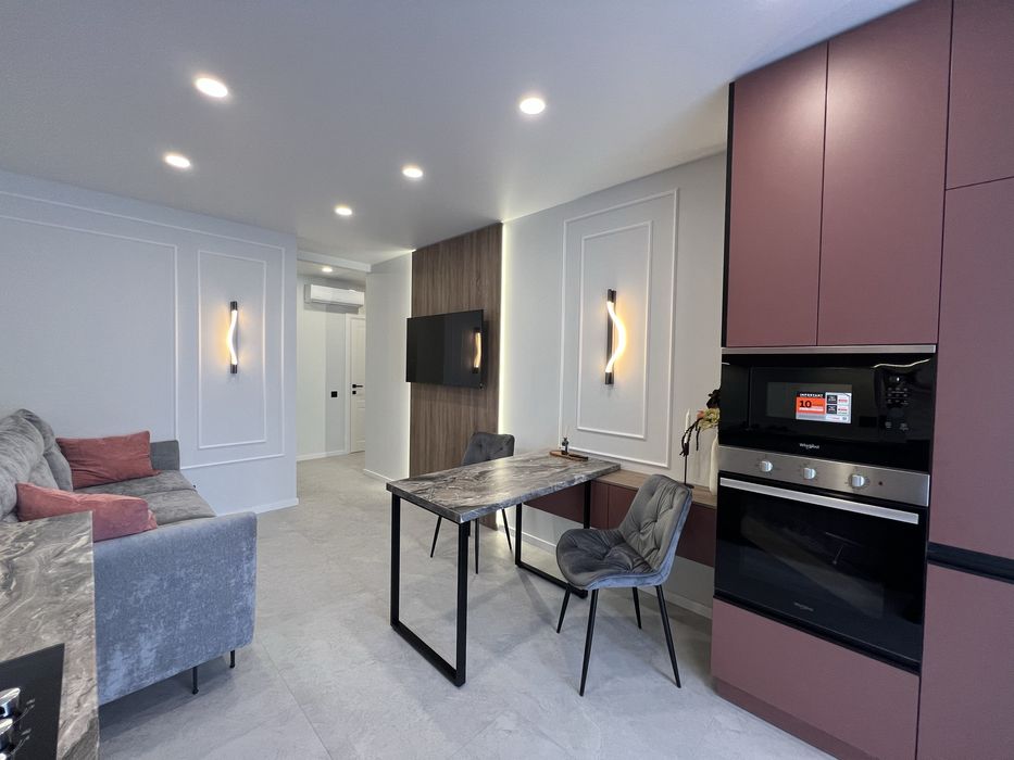 Продам 2к Щасливий -2 Счастливый