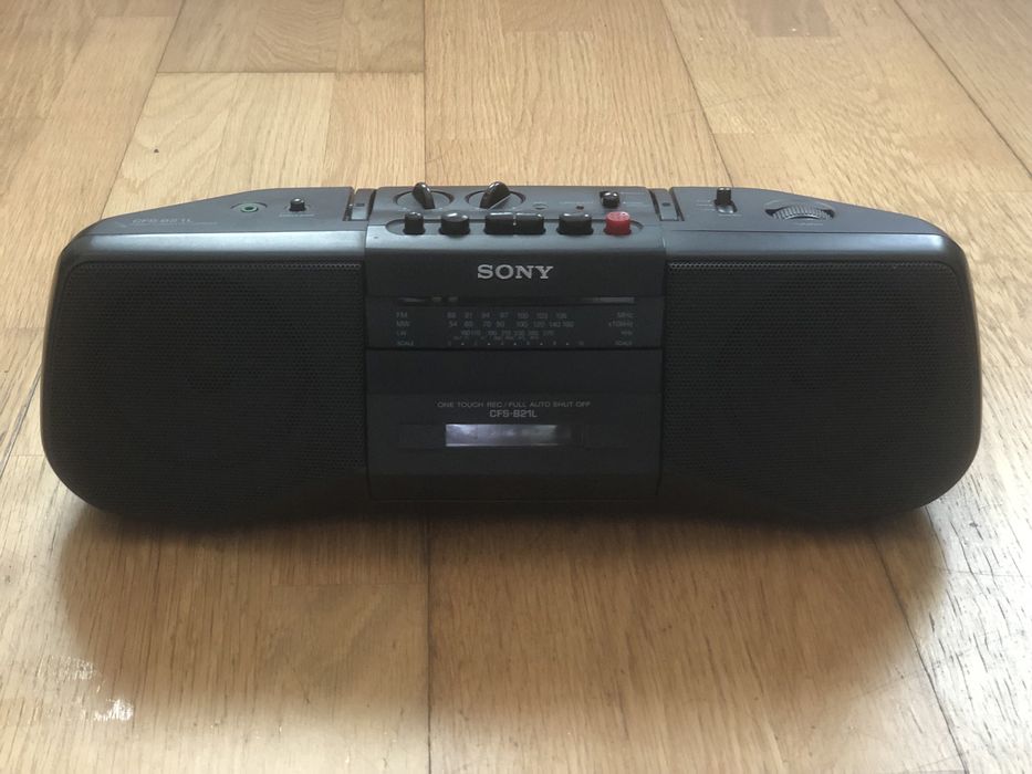 Radio com leitor de cassete SONY