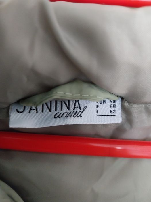 Kamizelka pikowany nowa  - rozmiar EUR. 58.