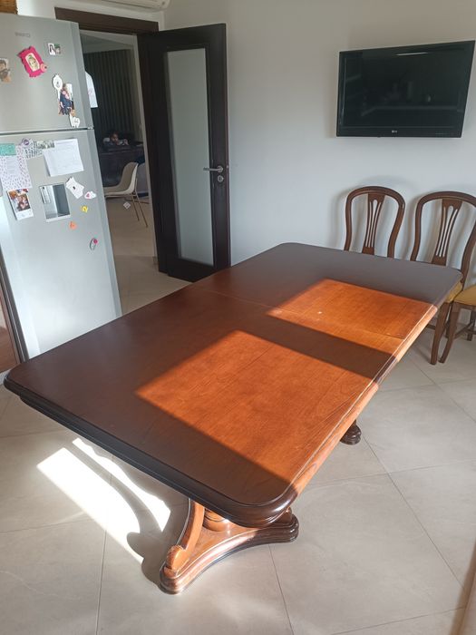 Mesa de sala e ou cozinha + 6 cadeiras