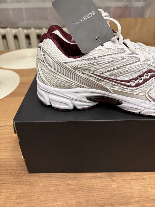 Новые ОРИГИНАЛ оригінал кроссовки кросівки Saucony Progrid Omni