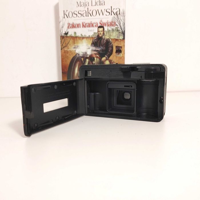 Kolekcjonerski Aparat foto Kodaka KODAK Instamatic 255X z 1970 roku