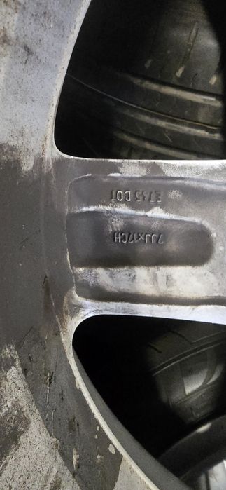 Felgi aluminiowe 17 5x114,3 Toyota et 45 Avensis Auris Corolla