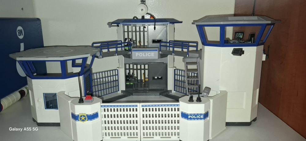 Komisariat policji-play mobile