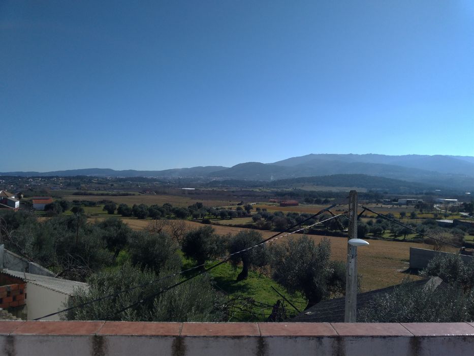 Moradia T3 no Fundão