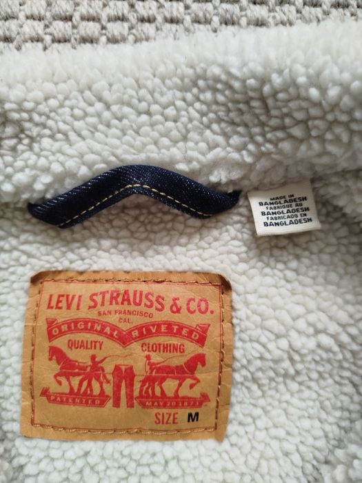 Джинсова шерпа levis