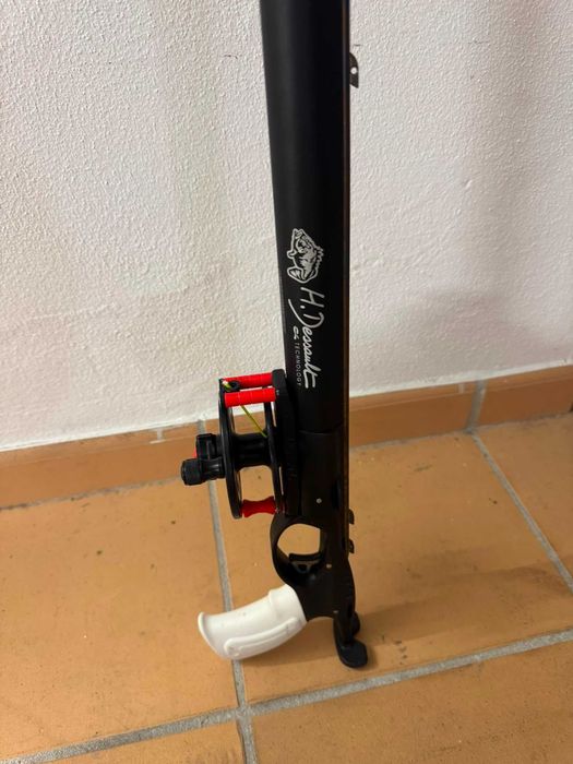 Armas caça submarina H Dessault Eagle 100+90+65