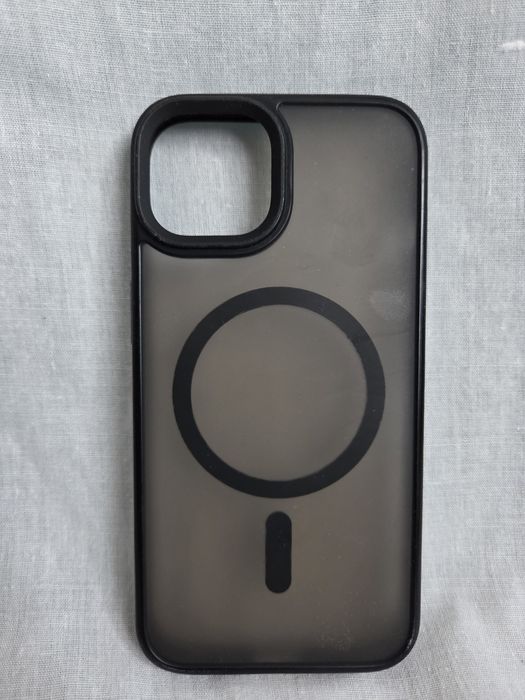 IPhone 13 czerwony