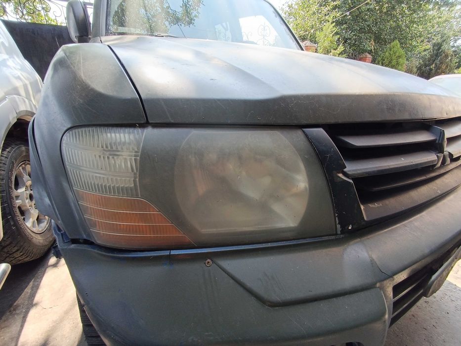Фара Митсубиси Паджеро Вагон 3 Мицубиси Mitsubishi Pajero Wagon 3 Передні фари Мітсубісі Оригинальные Фары Мицубиси